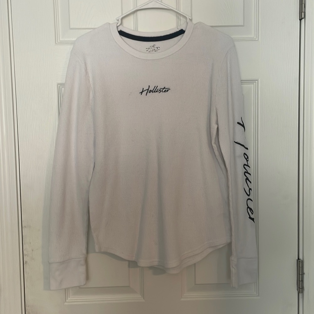 Hollister Sweater SMALL